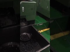 Vidéo de production de vis pour cloisons sèches